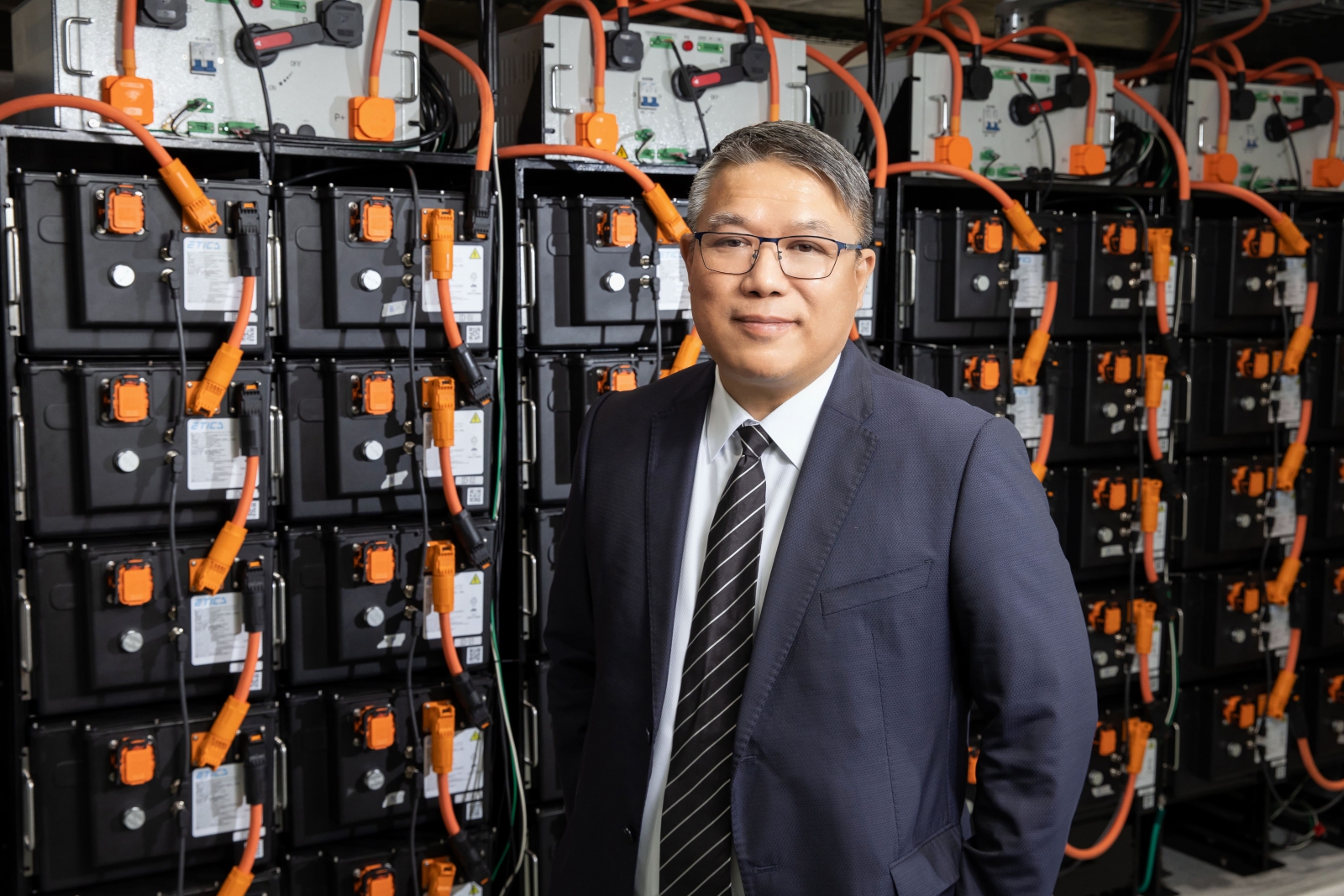 明曜科技2日正式宣佈，與日本能源開發商簽MOU，預計明年Q1完成4MW / 16MWh 儲能案場建置。圖為明曜科技董事長王孝揚