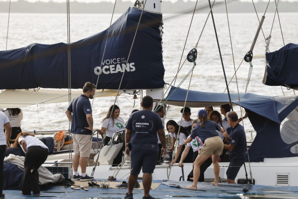 在 COP30 期間,停泊在巴西貝倫的亞馬遜河三角洲河岸的海洋之聲帆船,開放遊客免費參觀。