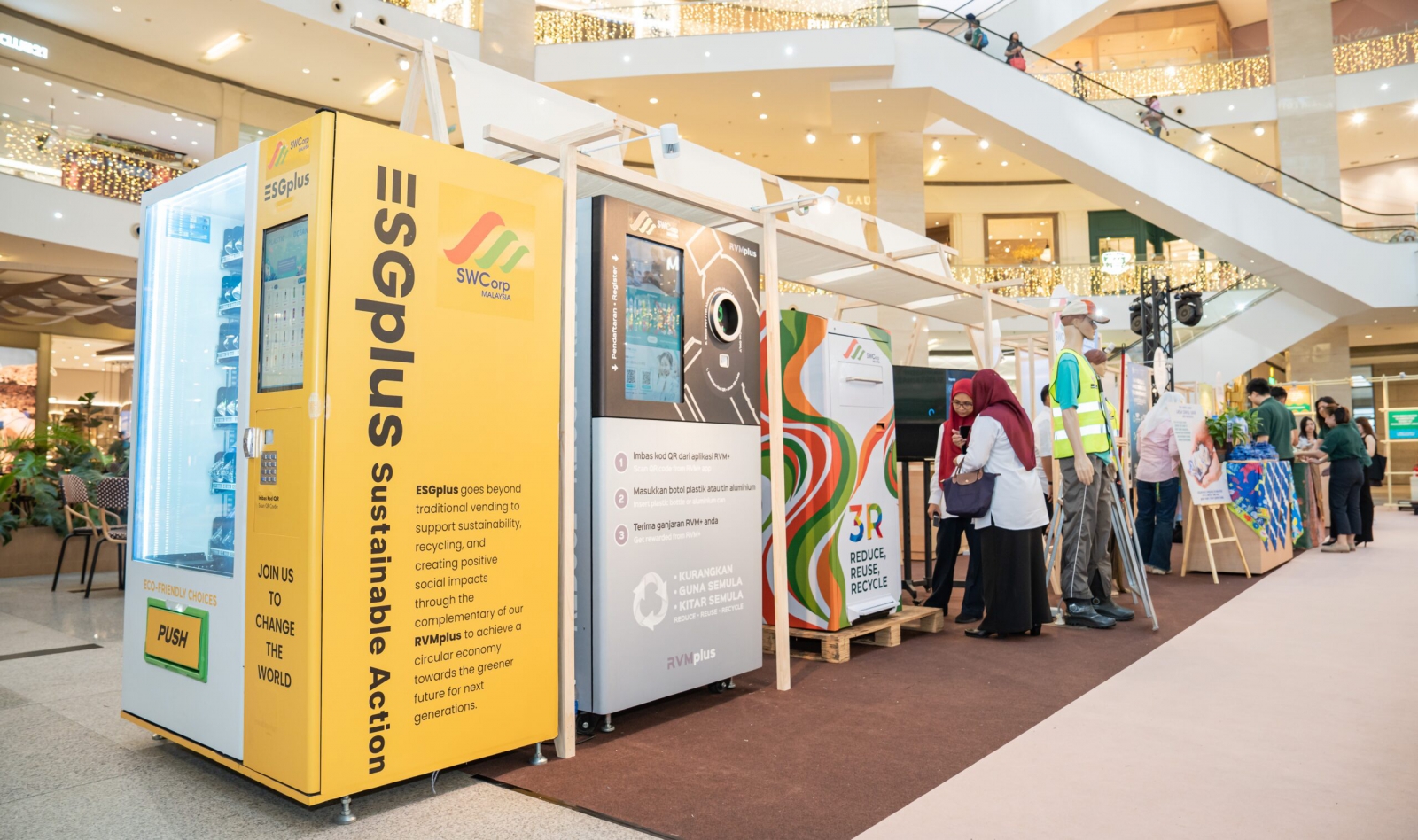 Malaysia plans to require shopping malls nationwide to install recycling facilities as part of a broader effort to reduce landfill dependence. (Photo: Pavilion Kuala Lumpur)