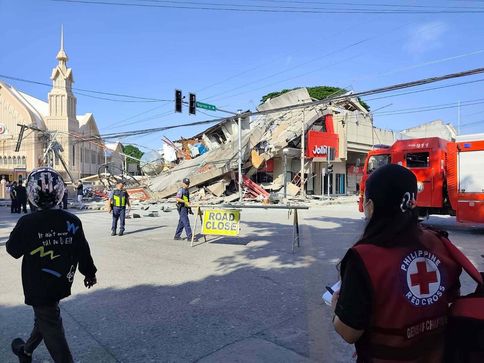 The Philippine island of Mindanao was hit by a magnitude 7.8 earthquake, causing power outages. (Photo: Philippine Red Cross)