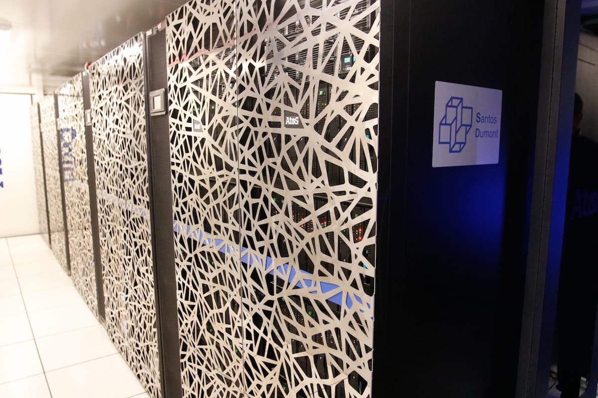 The Santos Dumont supercomputer, operated by Brazil’s National Scientific Computing Laboratory, located in the city of Petrópolis. Brazil is said to be one of the Latin American countries with the highest potential in terms of AI infrastructure (Image: Tomaz Silva / Agência Brasil)