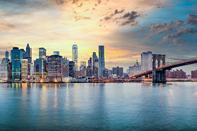 金融機構可透過在資本市場上的影響力，促使企業減少碳排放。圖為紐約曼哈頓的金融區。圖片來源：SBTi 