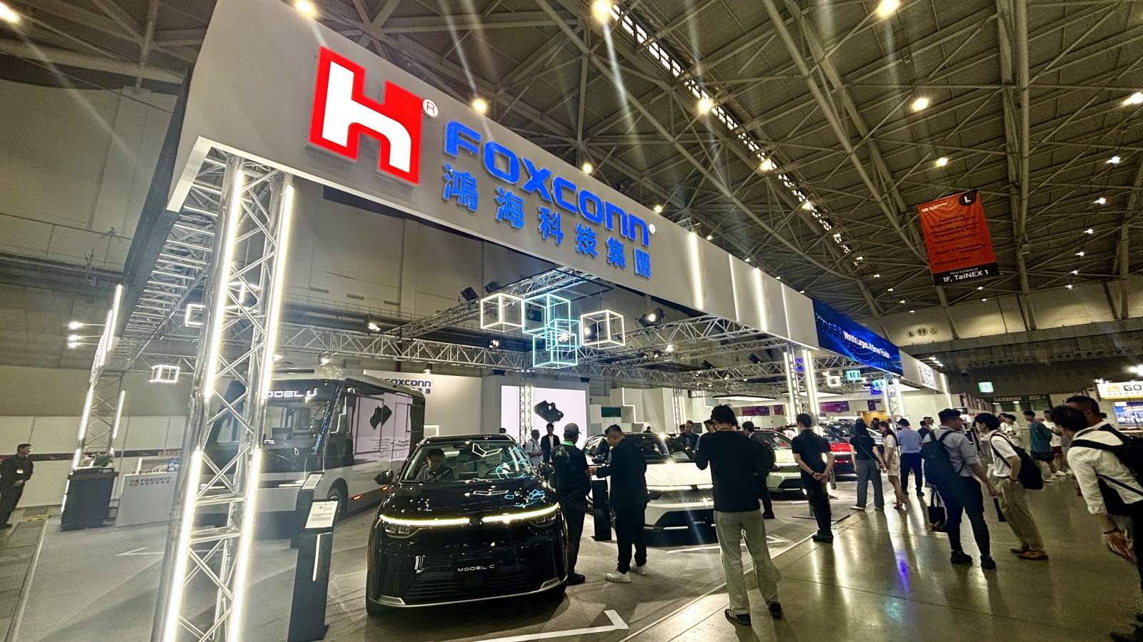 FOXCONN x TAIPEI AMPA