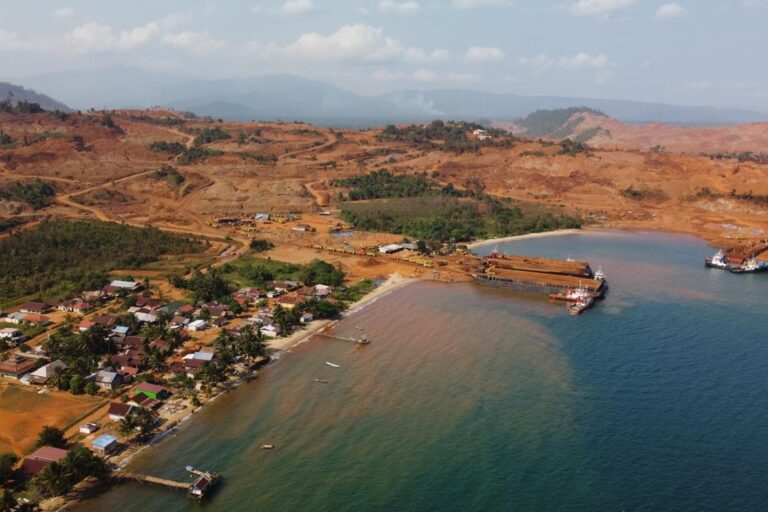 Nickel mining area in North Konawe, Southeast Sulawesi, causes marine pollution and impacts the surrounding community. Image by WALHI South Sulawesi.