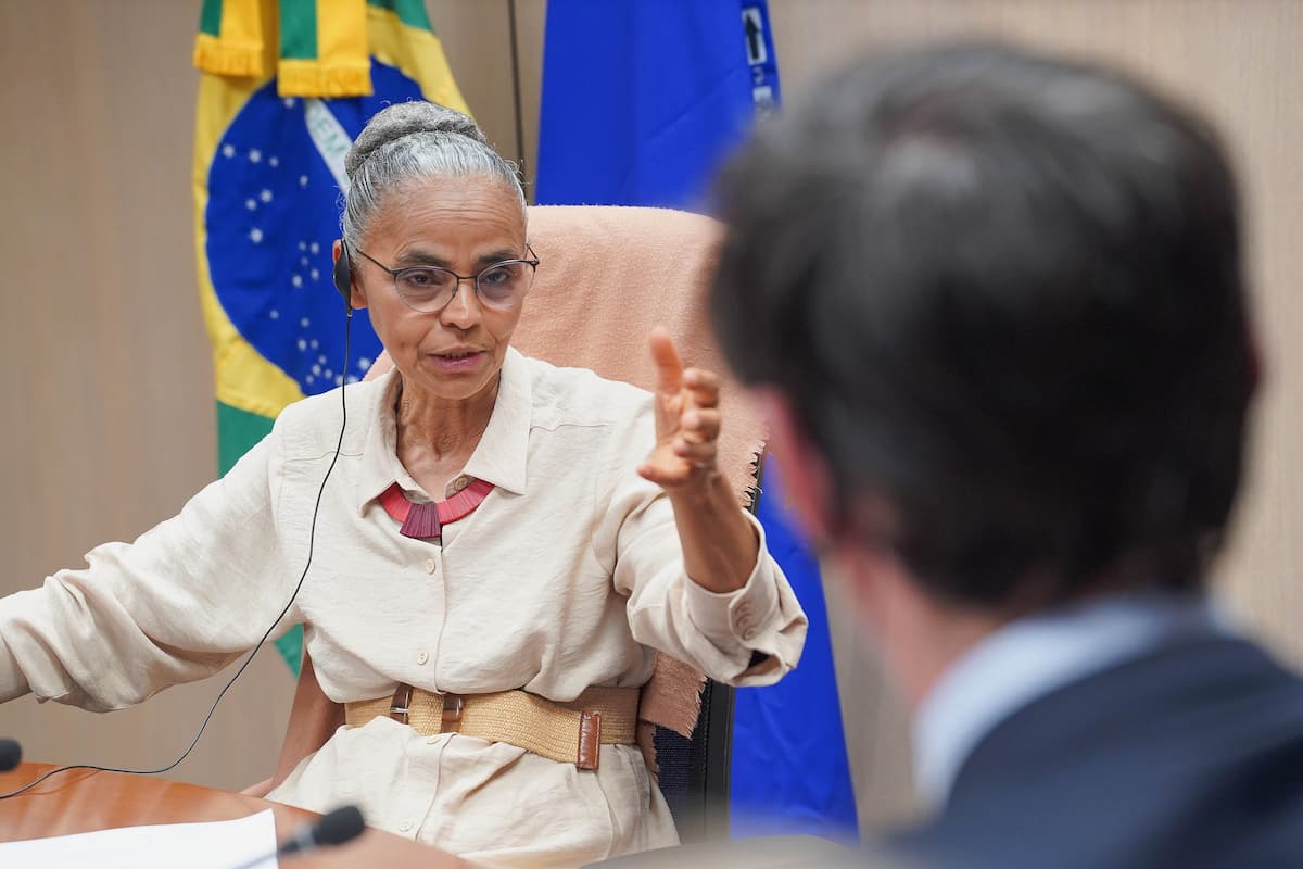 Marina Silva, Brazil’s Minister of the Environment and Climate Change, met with EU climate chief Wopke Hoekstra in Brasília this April to discuss the TFFF and COP30. The fund is planned to be hosted by an as yet undefined multilateral institution (Image: Rogério Cassimiro / Brazil’s Ministry of the Environment and Climate Change, CC BY NC SA)
