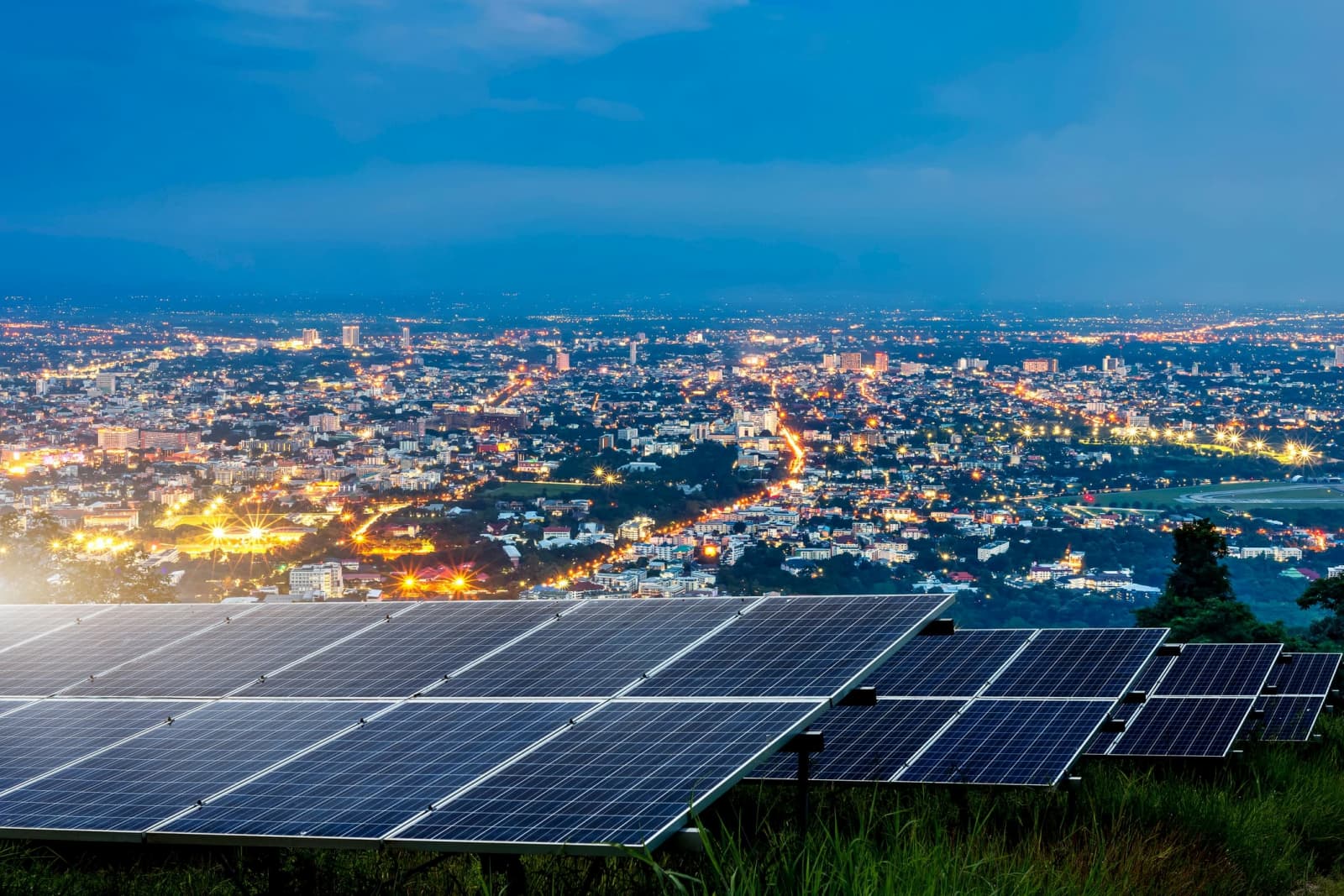 The IEA says Southeast Asia faces structurally higher fossil fuel import costs even as renewables are set to overtake coal as the region's main source of demand growth. (Photo: iStock)
