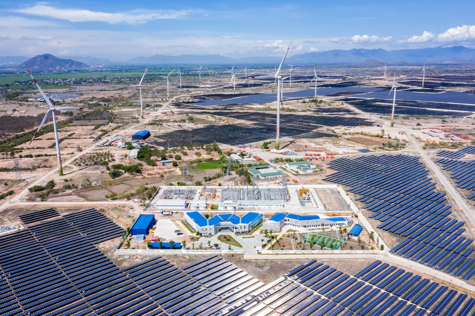 For enterprises, particularly exporters, accessing renewable energy is becoming an increasingly urgent mandate. (Image: iStock)