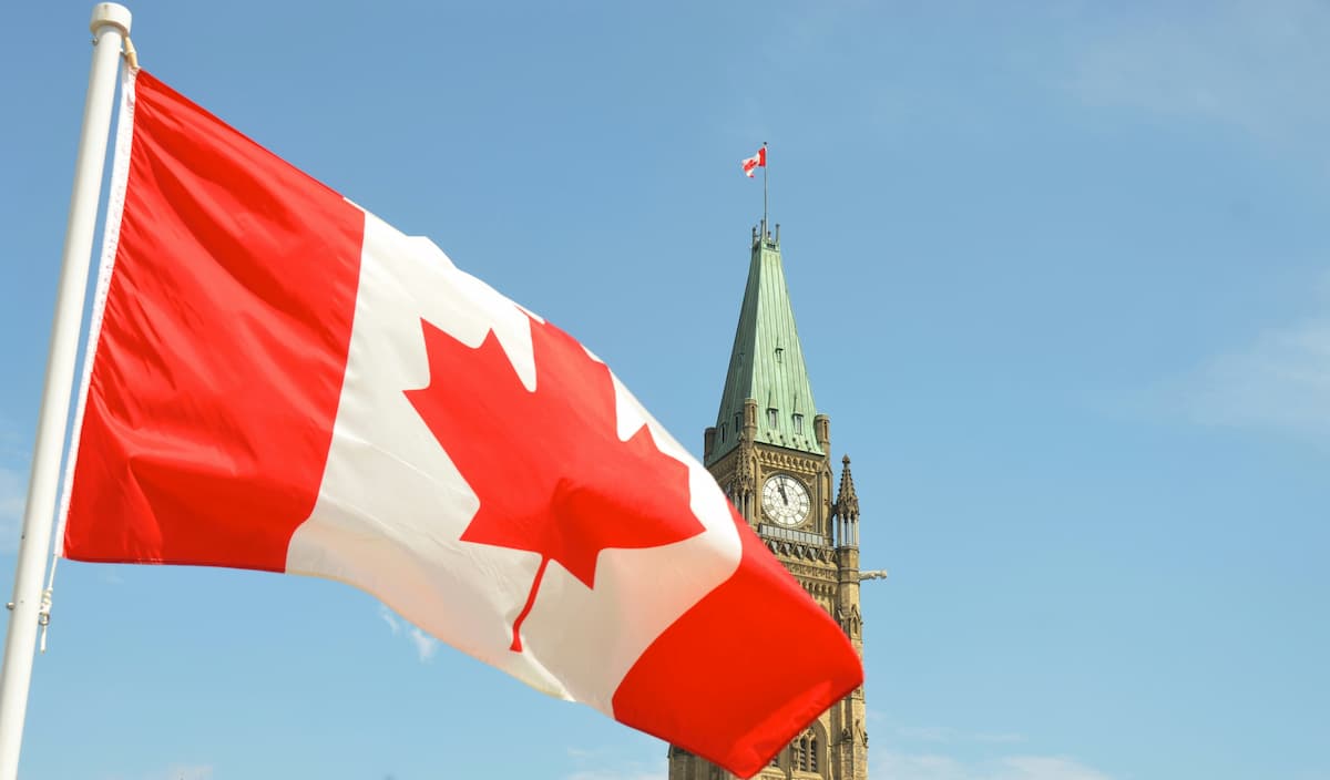 Carbon Brief analysis finds that a Conservative victory over the Liberals could lead to nearly 800m extra tonnes of greenhouse gas emissions over the next decade. 