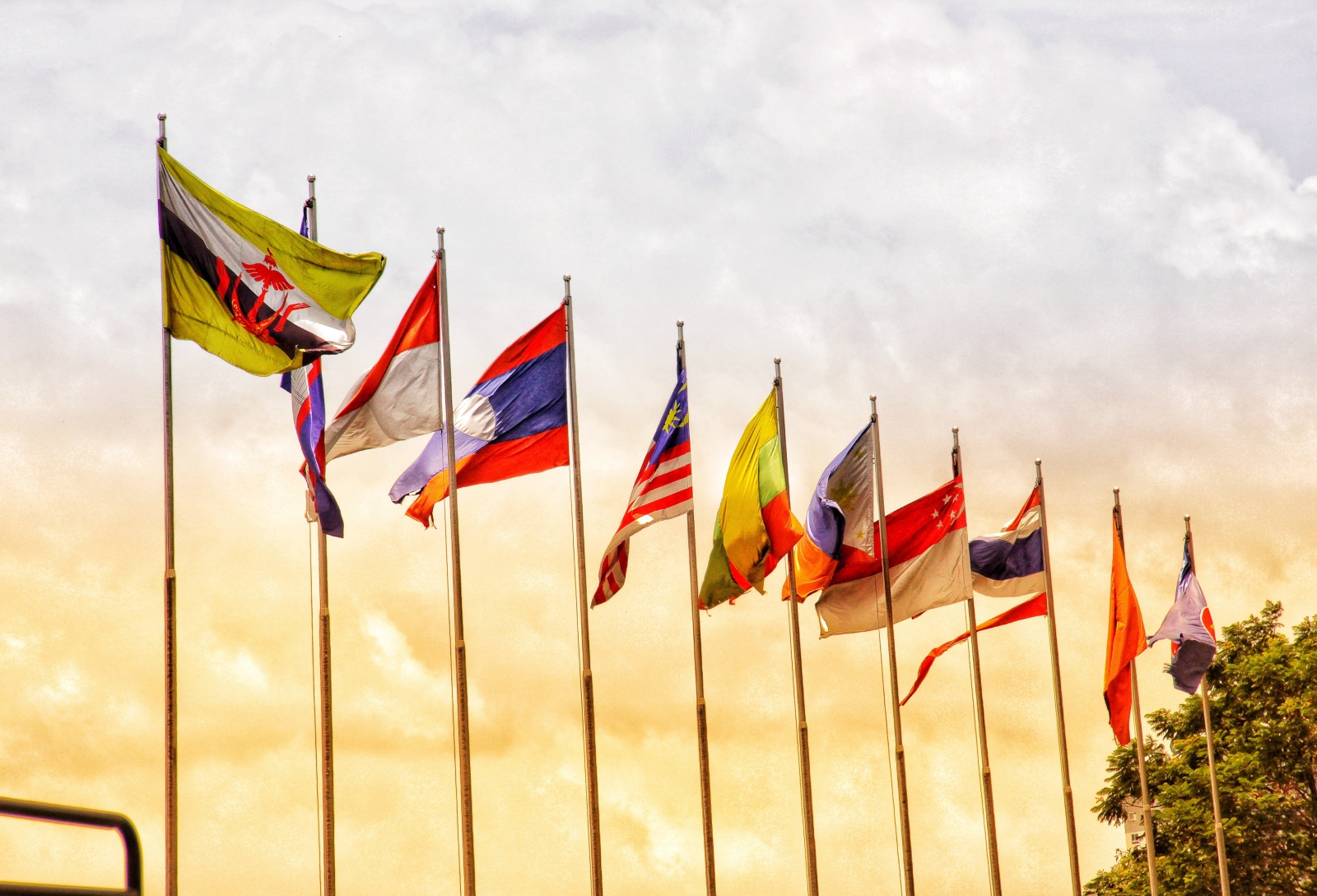 Southeast Asian countries are accelerating discussions on regional grid integration as AI-driven power demand continues to grow. (Photo: Pixabay)