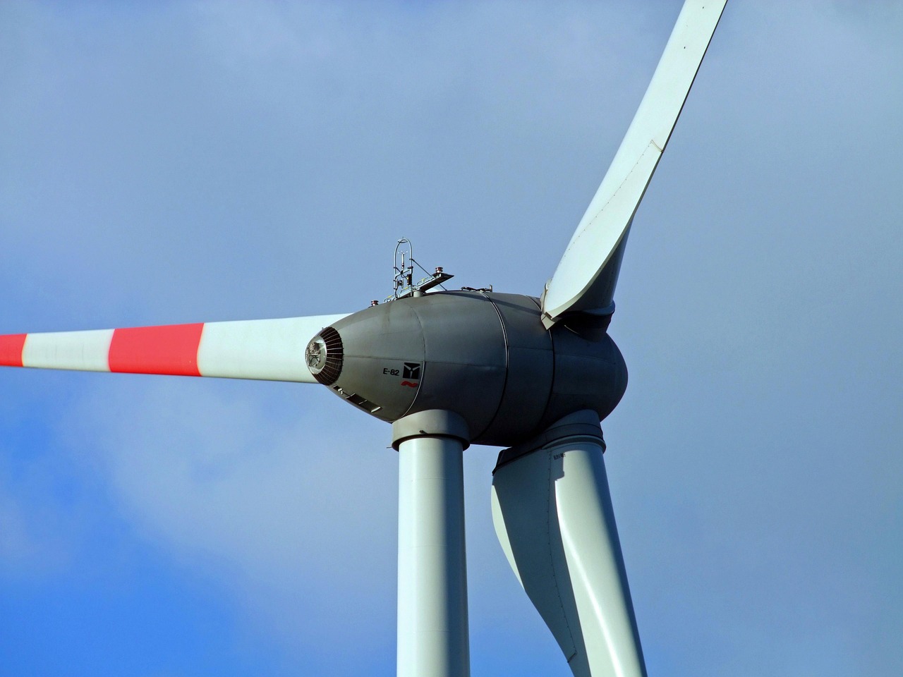 China had 47 gigawatts (GW) of offshore wind installed, as of September 2025, more than all other countries combined. (Image: Pixabay)