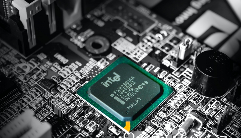 Intel pledges to net zero by 2040 across its global operations
