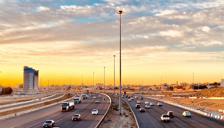 Japan aims to offer green tech for energy transition in Middle East