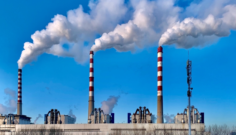 電力產業需求降 分析師下調歐盟碳價預測
