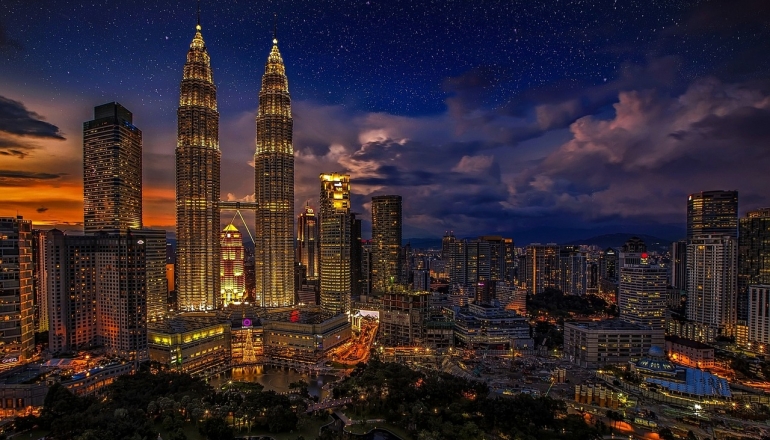 Malaysia clean energy firm expands into Singapore, Brunei