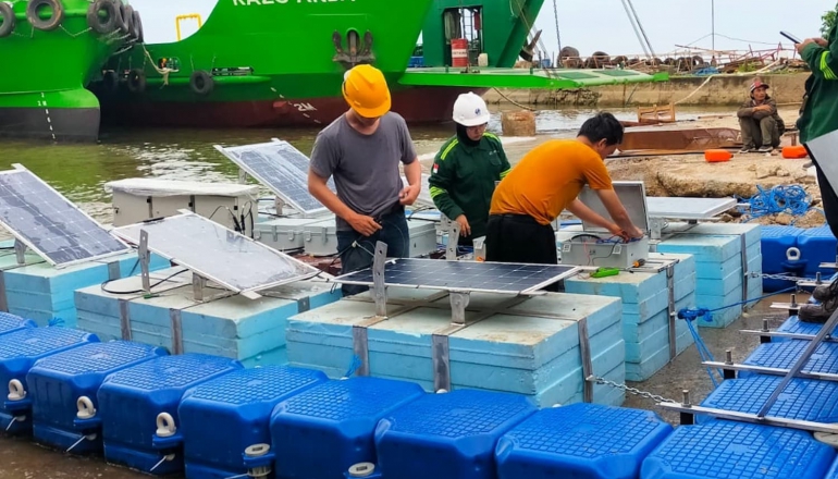 Indonesia’s first marine floating solar power plant prototype set afloat