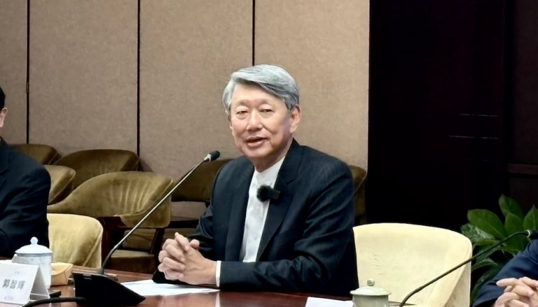 2025年起進入AI爆炸期！成為供電最大變數，「最懂半導體」的經濟部長如何接招？