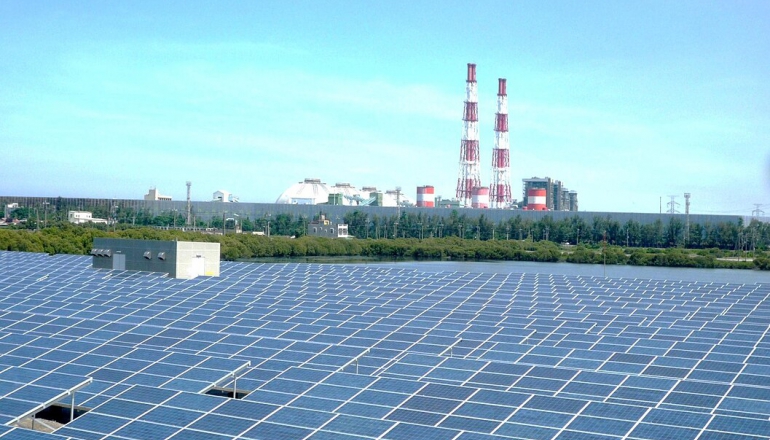台電RE30低碳電力7月上路，衝擊近百家售電業生意？綠電自由化影響一次看懂