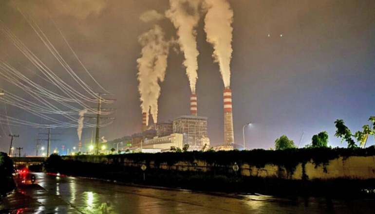 Flawed energy road map may block Indonesia’s coal exit, critics warn