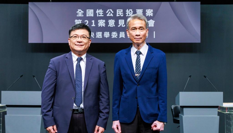 核三重啟公投辯論1》清大葉宗洸挺核保障能源安全，曾文生質疑「安全無虞」如何落實