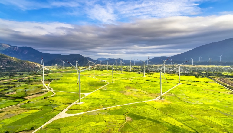 越南用能源拚經濟！2030綠電占比上看3成，推進兩段式電價機制