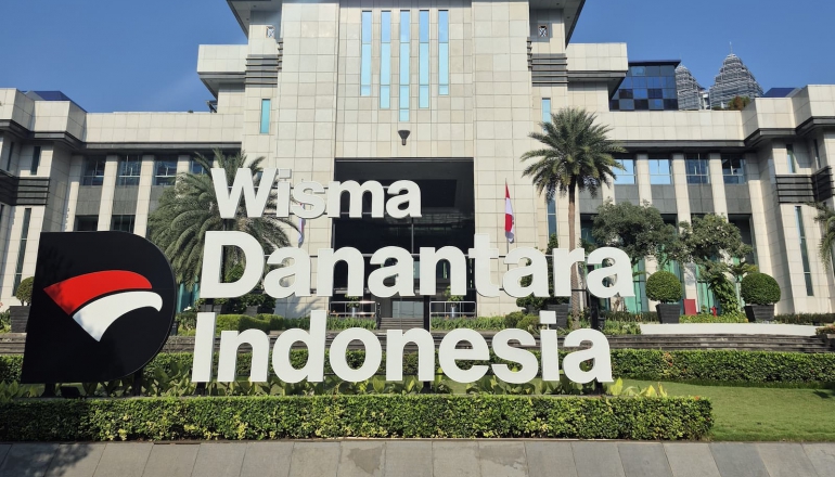 Indonesia sets up Sustainable Finance Committee as investors question state-led direction