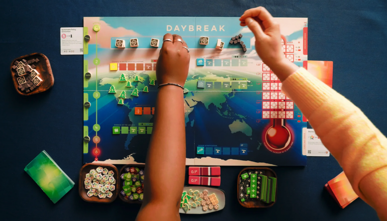 春節桌遊推薦》減碳與能源不再無聊，7款氣候桌遊輕鬆玩出永續思維