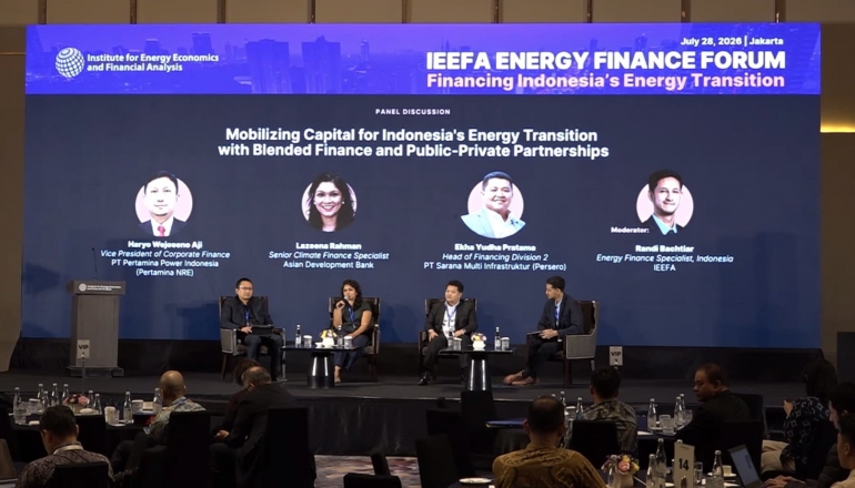 Indonesia’s energy transition hinges on bankable projects and a functioning carbon market, experts say