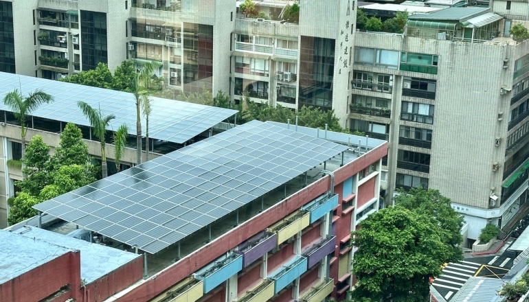 屋頂光電新制急轉彎!誰來處理20年維運挑戰?建商、管委會示警【分析】