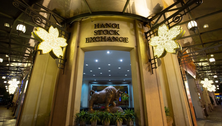 Delay in trading under Hanoi Stock Exchange, Vietnam seeks experiences from East Asian carbon markets