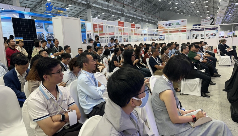 直擊越南最大光電展:比亞迪搶攻東南亞儲能商機,台廠旭東、哈瑪克如何卡位布局?