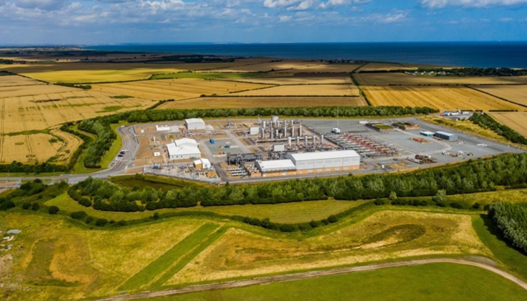 鹽層中的儲氫寶庫:英國地下鹽穴重回能源轉型舞台,首座綜合綠氫基地2029年啟用